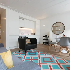  Apartment Flh Chiado Modern Place